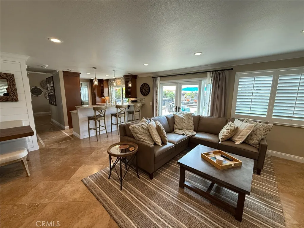https://cdn.realtyfeed.com/cdn/127/306709564/260cf026f91bf5bb1a4efaa628059ca3.webp