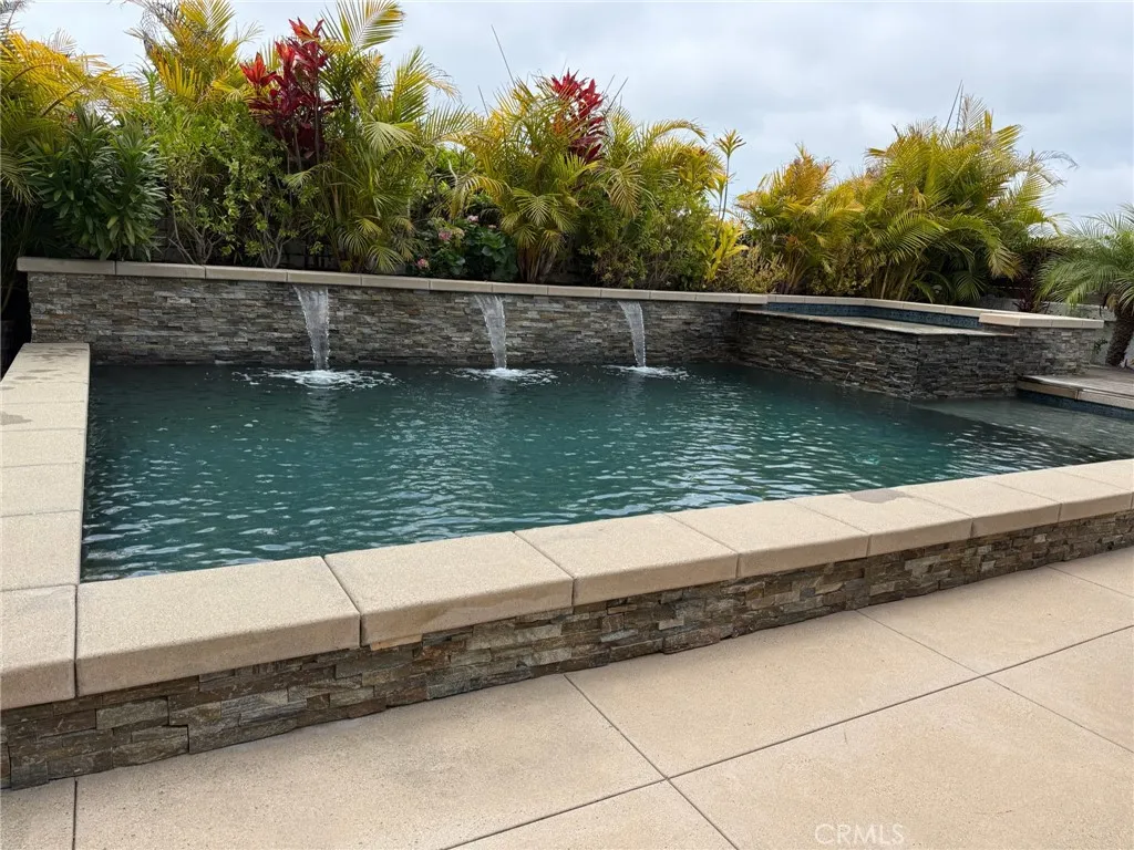 https://cdn.realtyfeed.com/cdn/127/306709564/79daf79b0438e9f03ee84d6ed916f1a1.webp