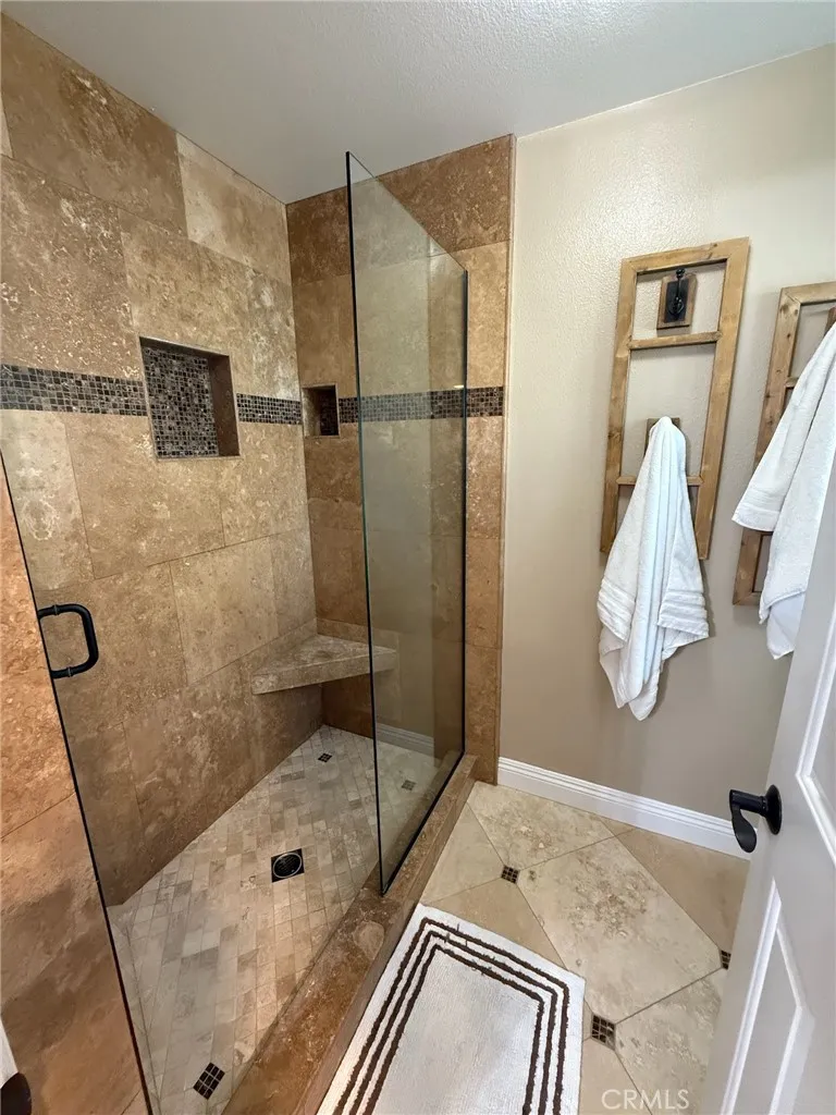 https://cdn.realtyfeed.com/cdn/127/306709564/7aa85ae2fc089f94577d7dfb82ca5385.webp