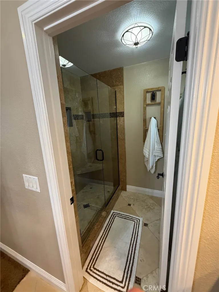 https://cdn.realtyfeed.com/cdn/127/306709564/acd37f904bd00c06d466e685758a24af.webp