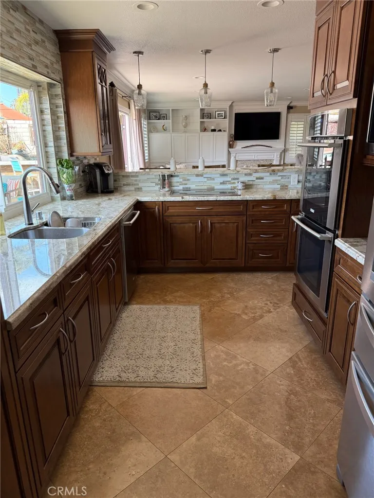 https://cdn.realtyfeed.com/cdn/127/306709564/df3a2c723d52bd80f5ebb291f94cc6b9.webp