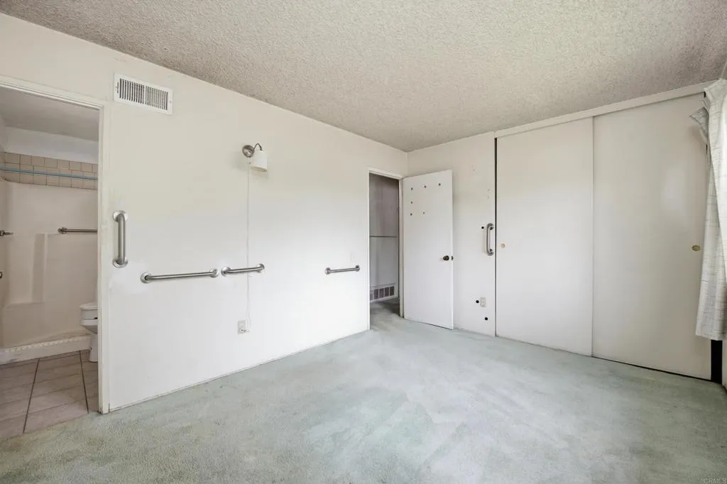 https://cdn.realtyfeed.com/cdn/127/306709599/60ed4b25653d12f15a6455262bb44b83.webp