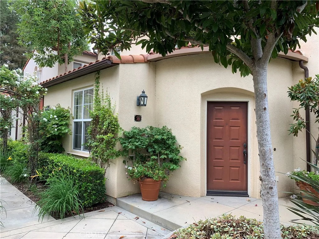 Irvine, CA 92603