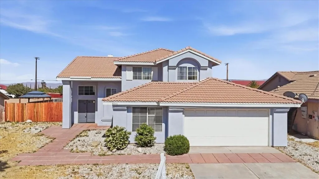 Hesperia, CA 92344