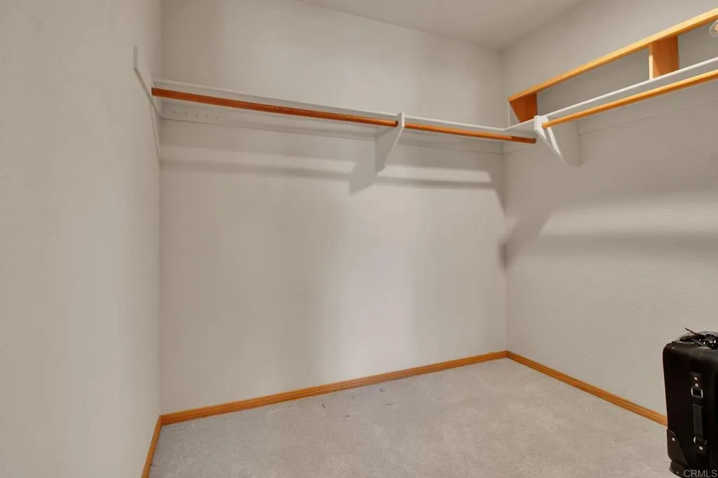 https://cdn.realtyfeed.com/cdn/127/306709626/3c3a20c09929701fbf5c95d2c32b3907.webp