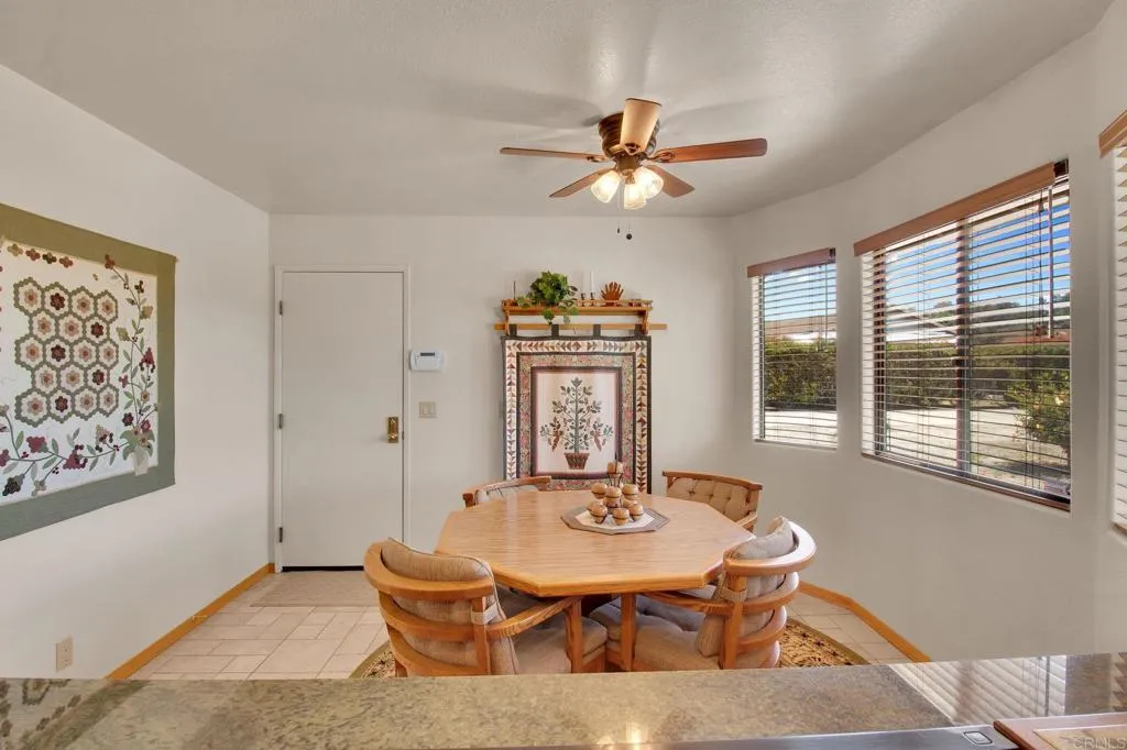 https://cdn.realtyfeed.com/cdn/127/306709626/52991a8ba13e8f73f69964146a413b4c.webp