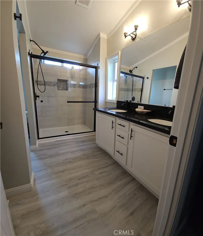 https://cdn.realtyfeed.com/cdn/127/306709633/7fe371f7c31e23be414f877c2c053412.webp