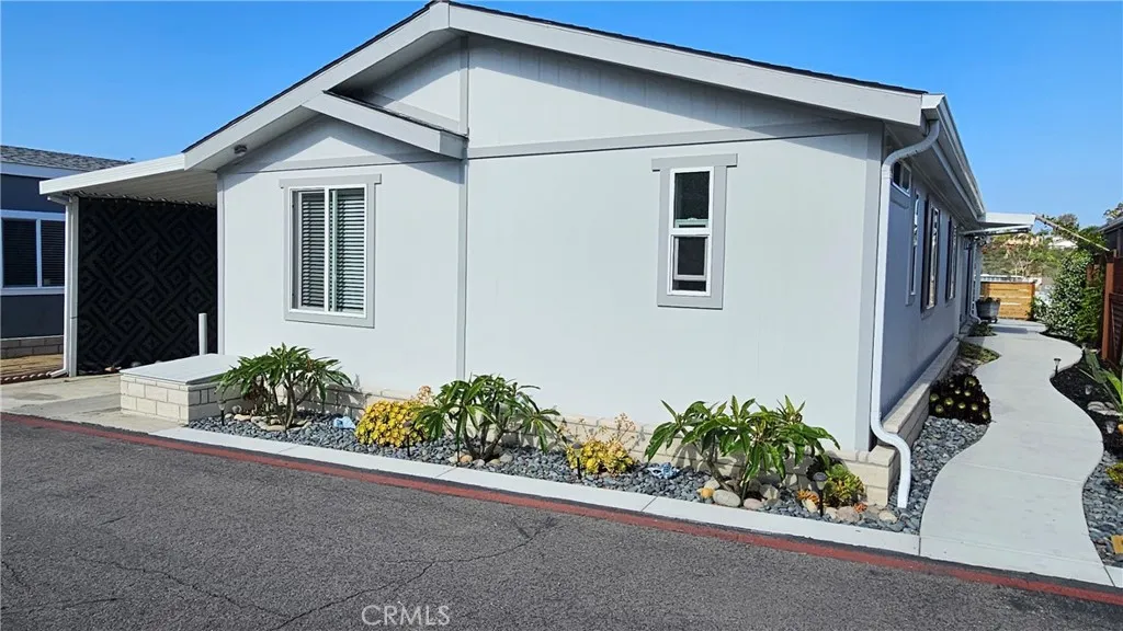 https://cdn.realtyfeed.com/cdn/127/306709633/a556cabb02bf3450dab41506f6cf37c8.webp
