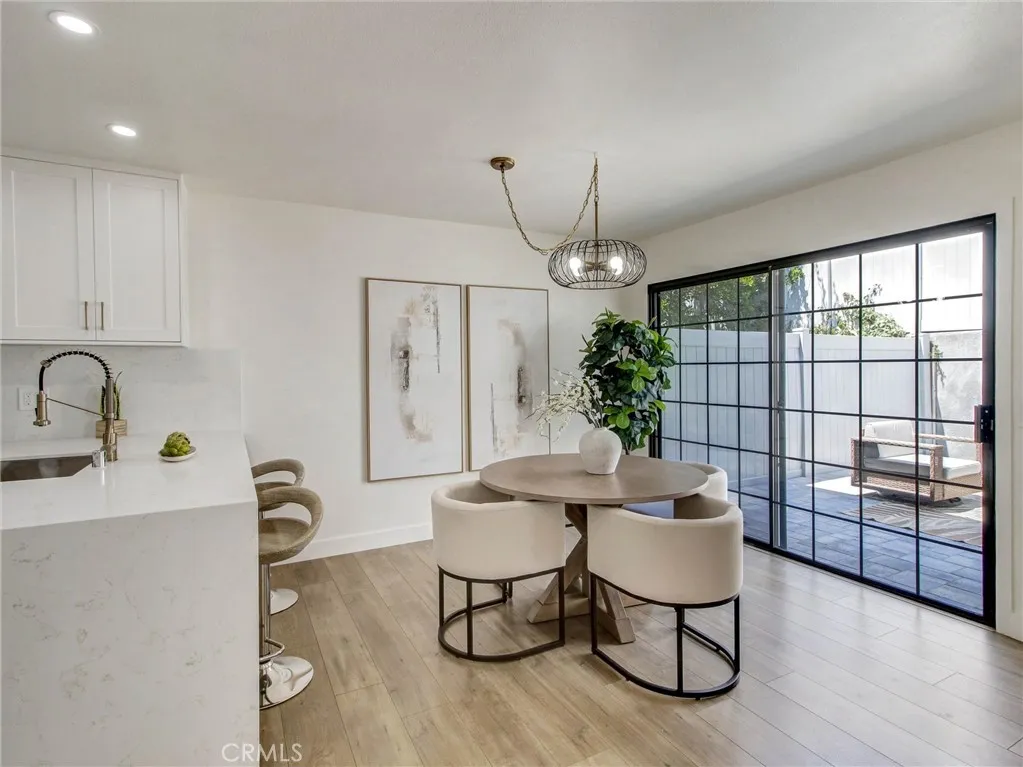 1520 Creekside Court UNIT B, Pasadena, CA, 91107