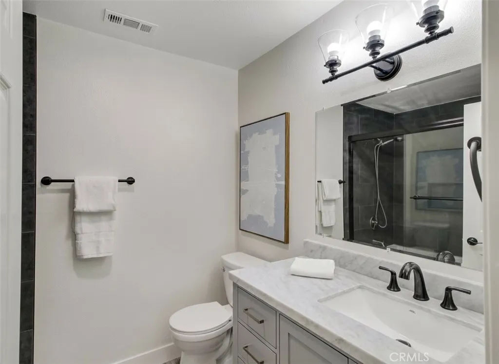 1520 Creekside Court UNIT B, Pasadena, CA, 91107