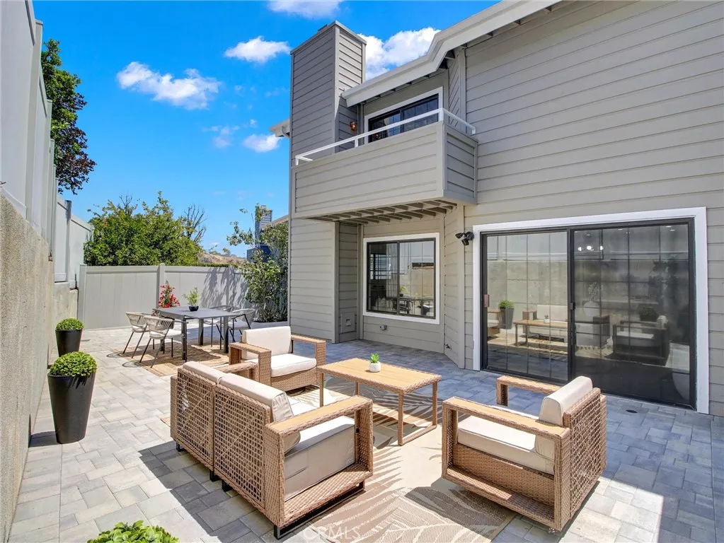 1520 Creekside Court UNIT B, Pasadena, CA, 91107