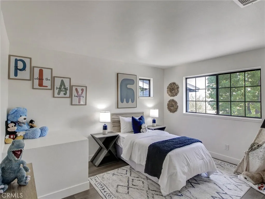 1520 Creekside Court UNIT B, Pasadena, CA, 91107