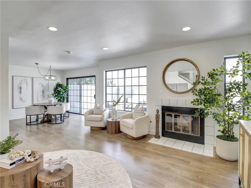 1520 Creekside Court UNIT B, Pasadena, CA, 91107