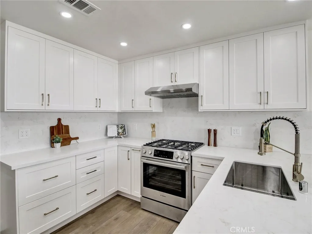 1520 Creekside Court UNIT B, Pasadena, CA, 91107