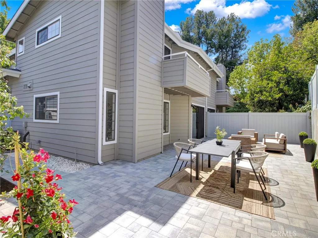 1520 Creekside Court UNIT B, Pasadena, CA, 91107