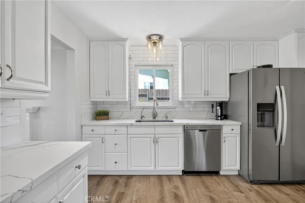 https://cdn.realtyfeed.com/cdn/127/306709646/057fc93738d453e9a358491ca107f32c.webp