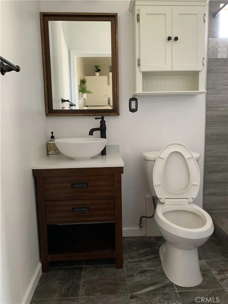 https://cdn.realtyfeed.com/cdn/127/306709646/1ef58eefa7273eecc2d921870d6f7218.webp