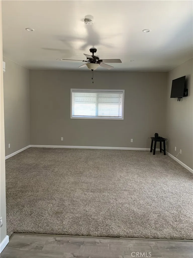 https://cdn.realtyfeed.com/cdn/127/306709646/202cfbf87909ba5c39af89021922fb4a.webp