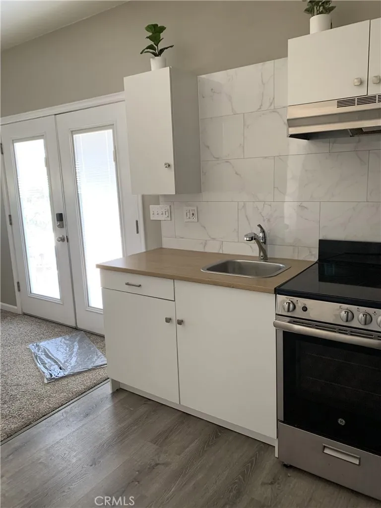 https://cdn.realtyfeed.com/cdn/127/306709646/ada6dfa64c0cd4edadb7fc70304fbdc7.webp
