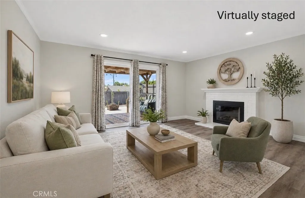 https://cdn.realtyfeed.com/cdn/127/306709646/cfc1d17d590eb167e09b635d79173da4.webp