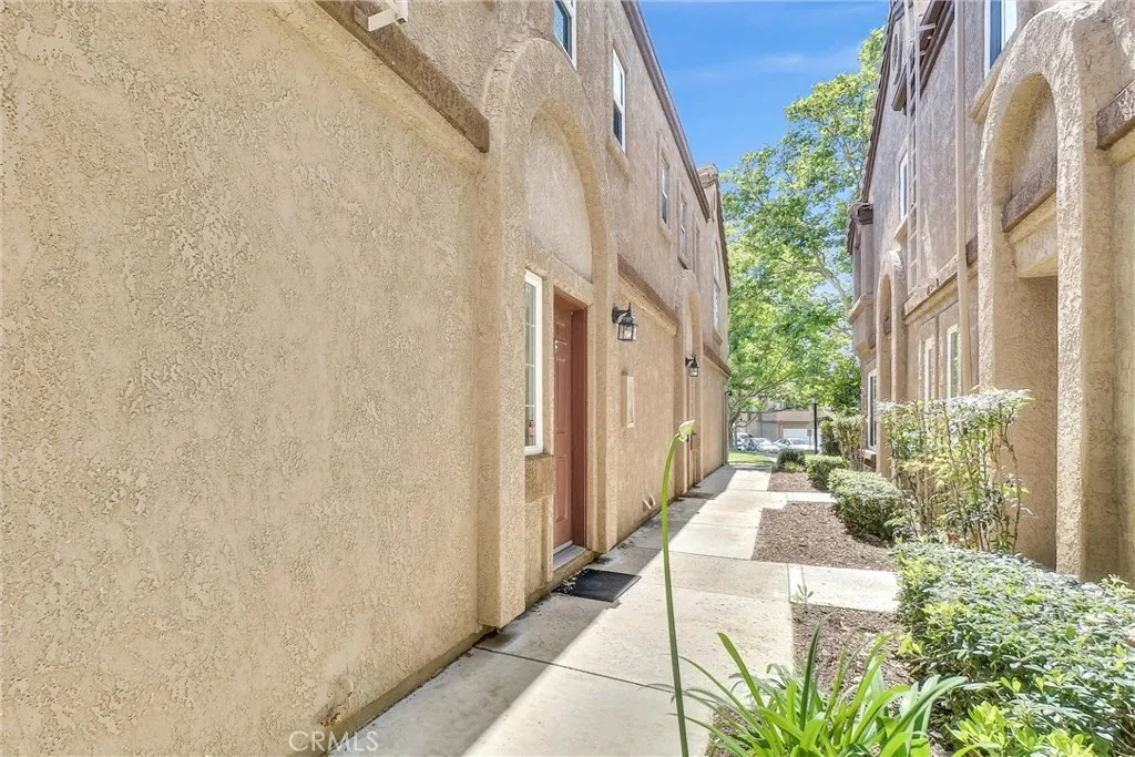 14711 Moon Crest Lane Unit F, Chino Hills, CA 91709 - Photo 5 of 42, Chino Hills, CA