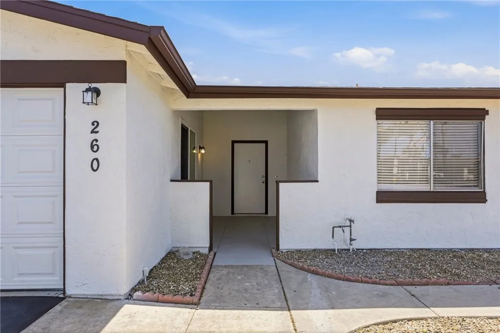 https://cdn.realtyfeed.com/cdn/127/306709691/046da222e986f0a6fbc4918cc006042a.webp
