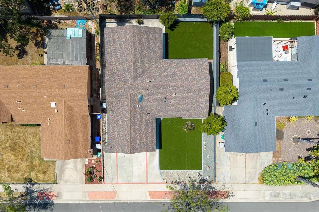 https://cdn.realtyfeed.com/cdn/127/306709700/347f717ad9e2e85b75715b4a2552a98d.webp