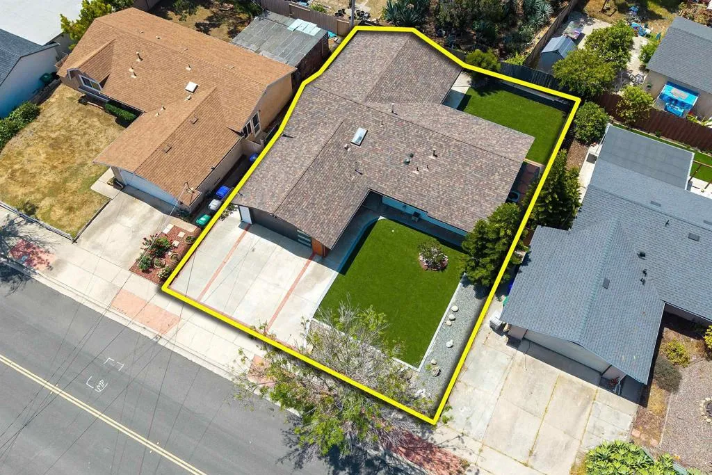 https://cdn.realtyfeed.com/cdn/127/306709700/37e710e08707c3859c821919c2a2b5ef.webp