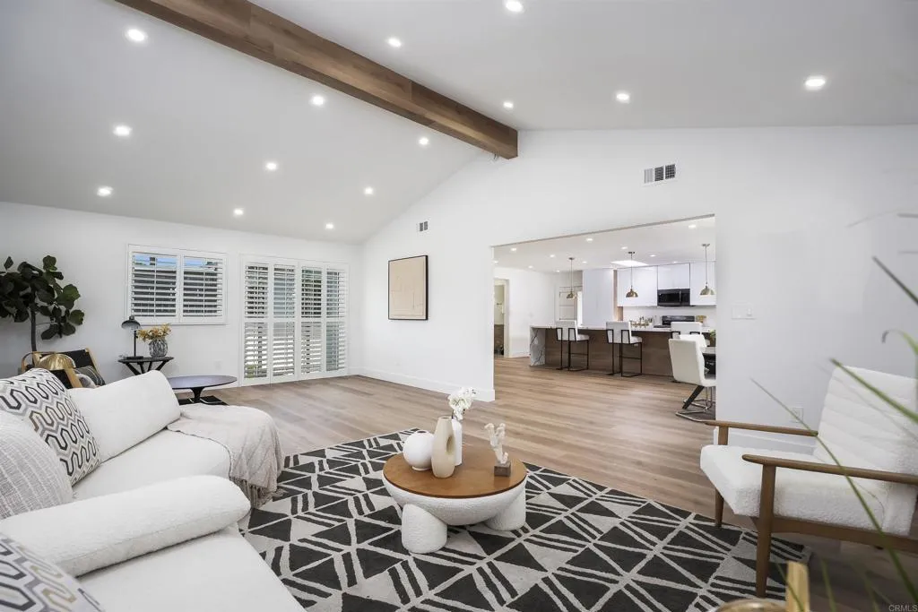 https://cdn.realtyfeed.com/cdn/127/306709700/3fb2db3730211f6791f57830d7086a8e.webp