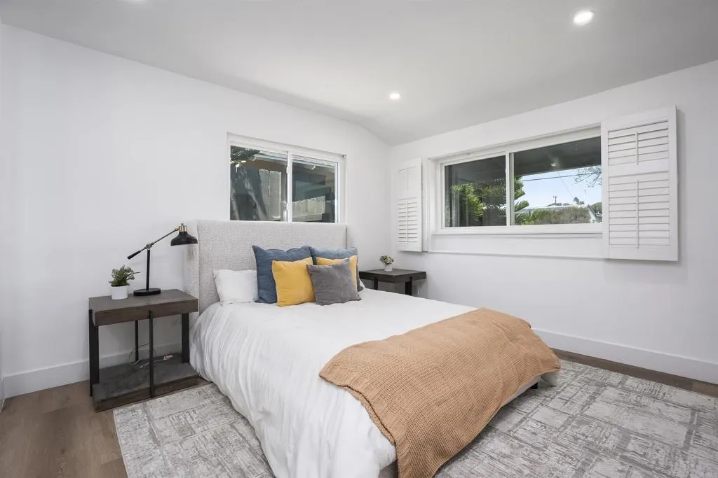 https://cdn.realtyfeed.com/cdn/127/306709700/5a4160d6e52392a43c3b910351f9c417.webp