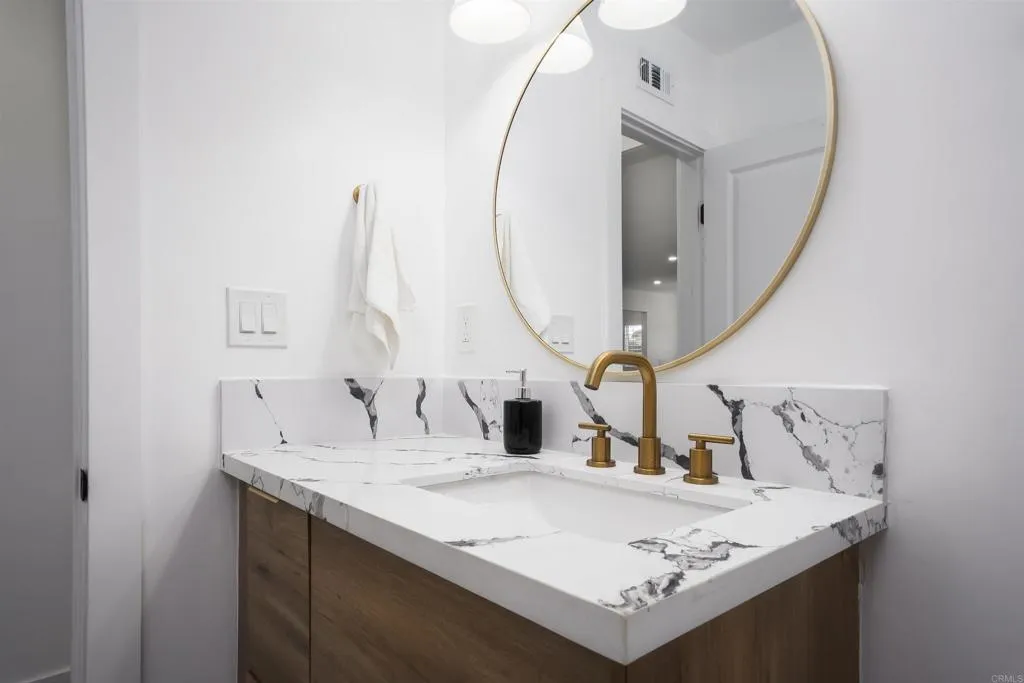 https://cdn.realtyfeed.com/cdn/127/306709700/5dd8ed90122f0ea7e92681c0c1fe0867.webp