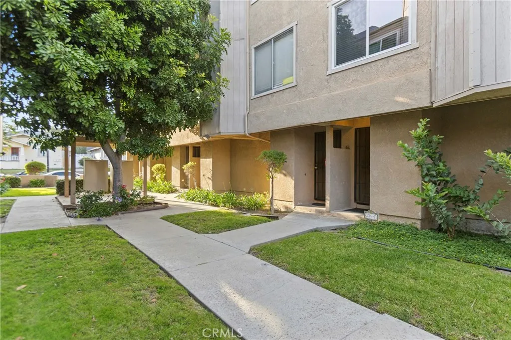 Brea, CA 92821