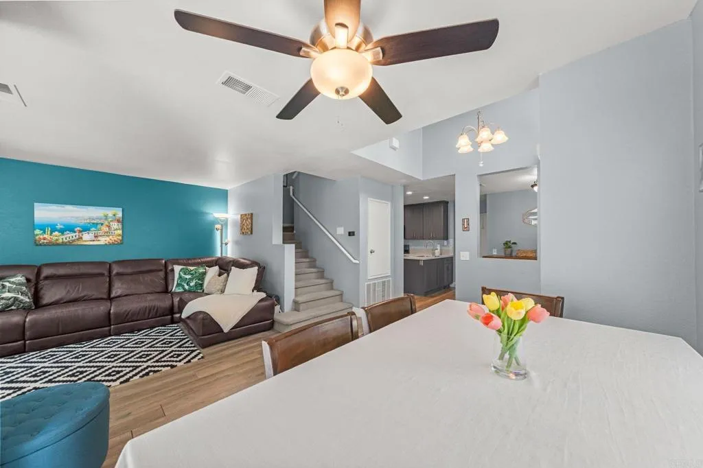 https://cdn.realtyfeed.com/cdn/127/306709743/3668d2dbaa2af8a03aae71ca8c920694.webp