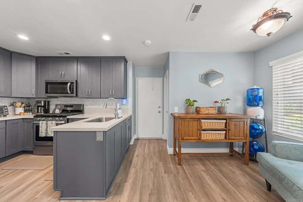 https://cdn.realtyfeed.com/cdn/127/306709743/41760f9985e4c5e3a235d991980a539b.webp
