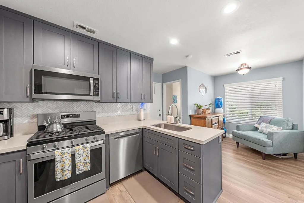 https://cdn.realtyfeed.com/cdn/127/306709743/4b29d7dbfbe7ffebc79cb829ddf6987a.webp