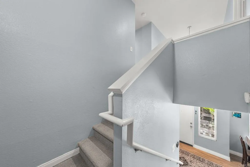 https://cdn.realtyfeed.com/cdn/127/306709743/ca7cea866dafa53a228330ce5dd802f0.webp