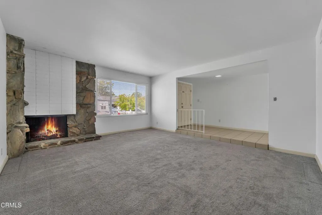252 W Columbia Road, Thousand Oaks, CA 91360 - Photo 4 of 27, Thousand Oaks, CA