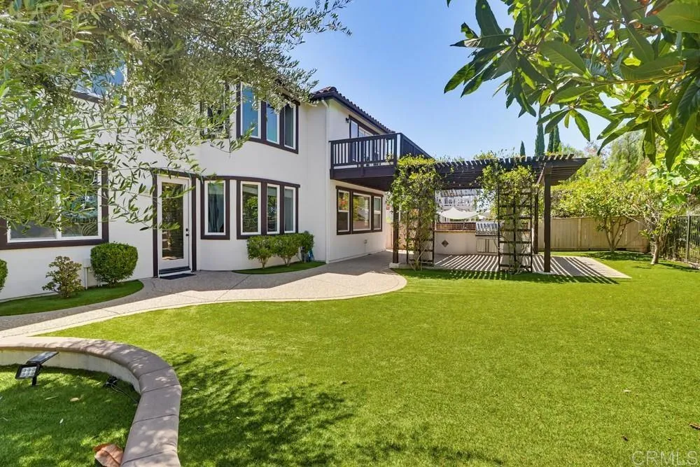 https://cdn.realtyfeed.com/cdn/127/306709786/75b871c2ed78bccbfe09379979c2dfda.webp