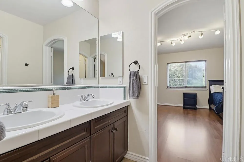 https://cdn.realtyfeed.com/cdn/127/306709786/a181e55cd581dad920f4662e5d228eac.webp