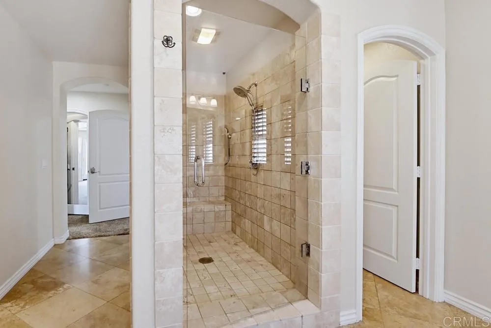 https://cdn.realtyfeed.com/cdn/127/306709786/a4361b7903ba327afd496d3e56651150.webp