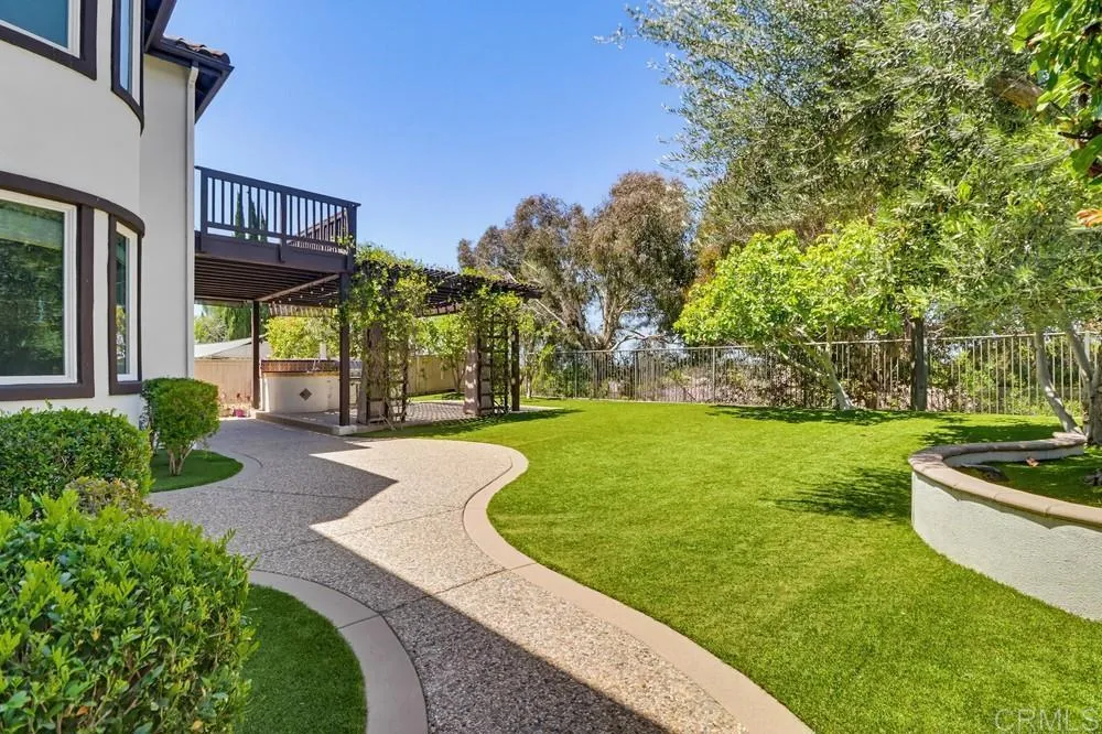 https://cdn.realtyfeed.com/cdn/127/306709786/df98abb57062873f85630c332e160fa6.webp