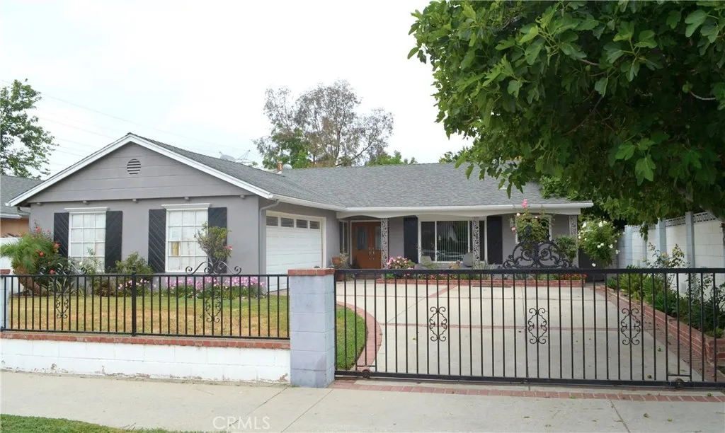 Northridge, CA 91324