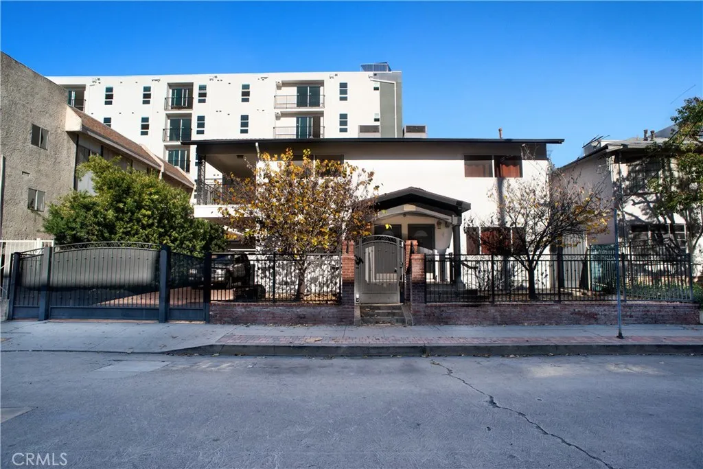 North Hollywood, CA 91601