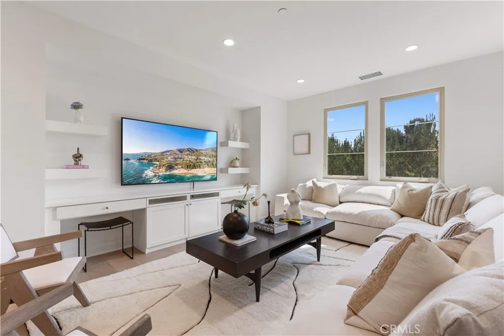 242 Sutters Mill, Irvine, CA, 92602