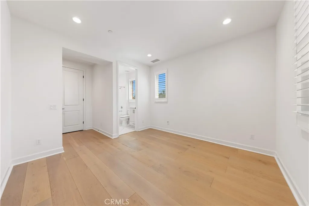 242 Sutters Mill, Irvine, CA, 92602