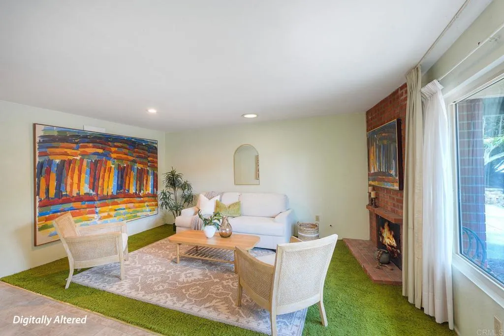 https://cdn.realtyfeed.com/cdn/127/306709892/6964843e0bbdd04bec0062eb246f68d5.webp