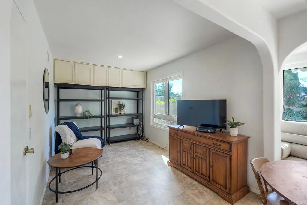 https://cdn.realtyfeed.com/cdn/127/306709892/c0aa791240edc85e867e3dcf065437aa.webp