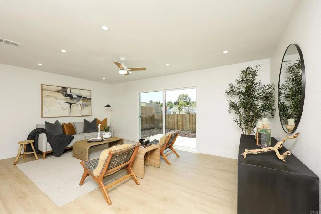 https://cdn.realtyfeed.com/cdn/127/306709933/88350e3602fe010f3a54baf03b271fb8.webp