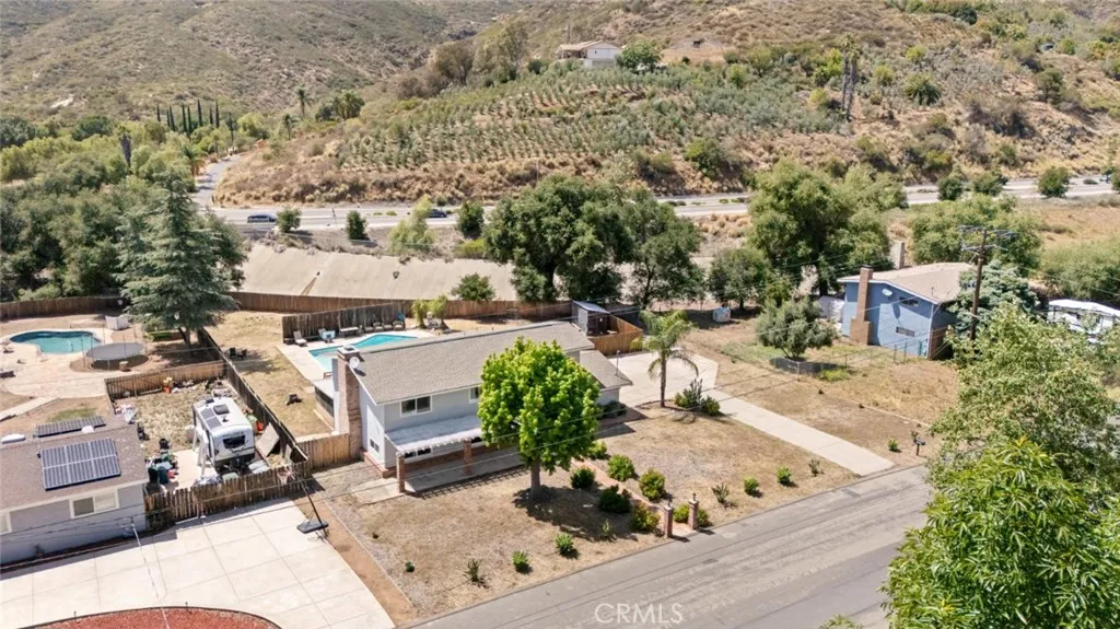 https://cdn.realtyfeed.com/cdn/127/306709952/15318f90b2f17ec6d4f56dc5a54333ac.webp