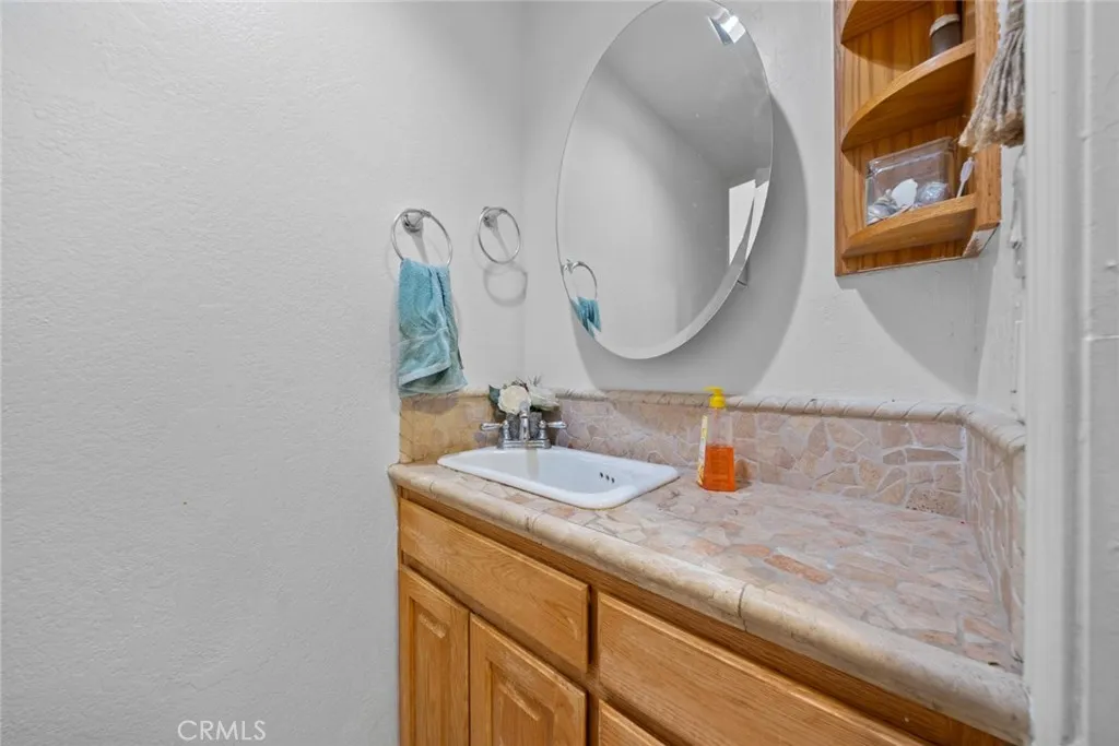 https://cdn.realtyfeed.com/cdn/127/306709952/5155aacb6f0ed61440b004fab8252b91.webp